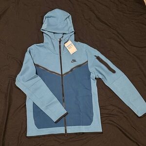 Nike Two-Tone Blue Hoodie